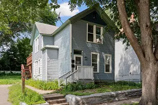 997 Marion St, Saint Paul, MN 55117 - Photo 1