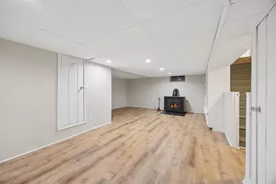 4515 Welcome Avenue N, Crystal, MN 55422 - Photo 24
