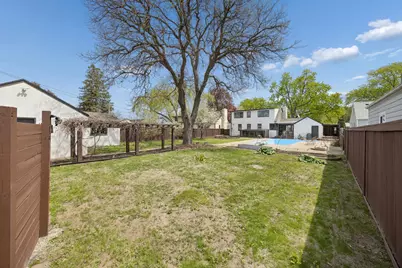 4515 Welcome Avenue N, Crystal, MN 55422 - Photo 32