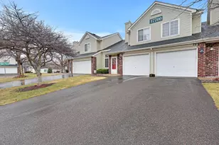 17700 41st Ave N, Plymouth, MN 55446 - Photo 2