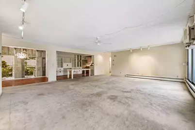 205 Barry Avenue S #320, Wayzata, MN 55391 - Photo 8