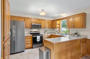 13003 88th Ave N, Maple Grove, MN 55369 - Photo 4