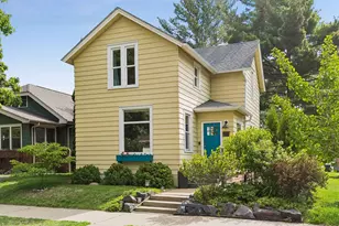 719 Quincy St NE, Minneapolis, MN 55413 - Photo 2