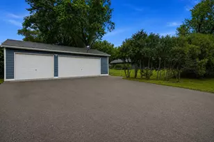 10200 Redwood St NW, Coon Rapids, MN 55433 - Photo 4