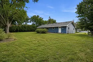10200 Redwood St NW, Coon Rapids, MN 55433 - Photo 30