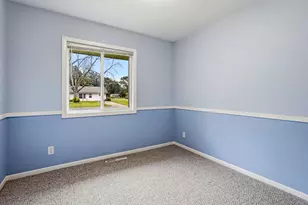 10200 Redwood St NW, Coon Rapids, MN 55433 - Photo 22