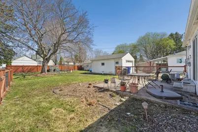 783 California Avenue W, Saint Paul, MN 55117 - Photo 28