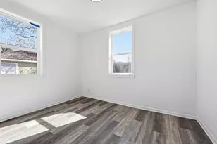 959 Jenks Ave, Saint Paul, MN 55106 - Photo 12