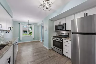 4681 Horten Point, Eagan, MN 55122 - Photo 6