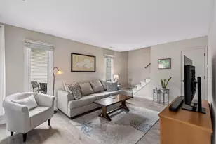 4681 Horten Point, Eagan, MN 55122 - Photo 4