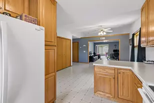608 E Welco Dr, Montgomery, MN 56069 - Photo 20