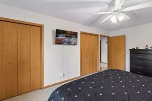 608 E Welco Dr, Montgomery, MN 56069 - Photo 8