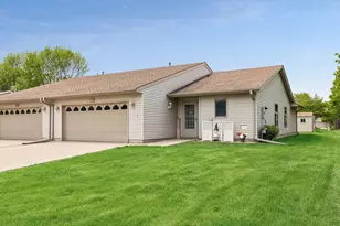 608 E Welco Dr, Montgomery, MN 56069 - Photo 16
