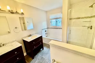 2575 Heritage Dr, Mendota Heights, MN 55120 - Photo 14