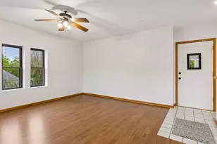 2733 Girard Ave S, Minneapolis, MN 55408 - Photo 4