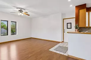 2733 Girard Ave S, Minneapolis, MN 55408 - Photo 6