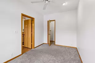 2733 Girard Ave S, Minneapolis, MN 55408 - Photo 14