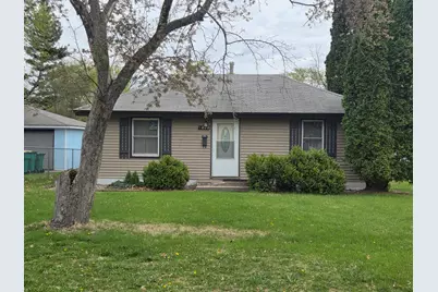 6800 Perry Avenue N, Brooklyn Center, MN 55429 - Photo 2