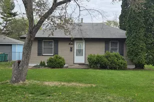 6800 Perry Ave N, Brooklyn Center, MN 55429 - Photo 2