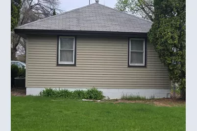 6800 Perry Avenue N, Brooklyn Center, MN 55429 - Photo 4