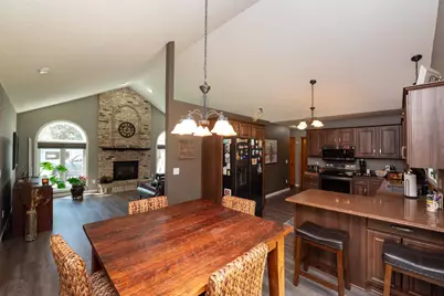 9343 Hillside Trail S, Cottage Grove, MN 55016 - Photo 16