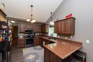 9343 Hillside Trail S, Cottage Grove, MN 55016 - Photo 8
