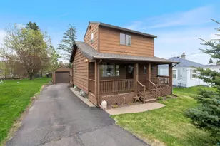 2316 Piedmont Ave, Duluth, MN 55811 - Photo 1