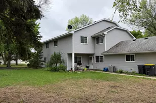 1622 Pleasant Vw Dr, North Mankato, MN 56003 - Photo 1