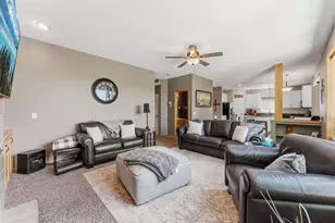 2810 White Eagle Dr, Woodbury, MN 55129 - Photo 22