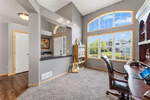 2810 White Eagle Dr, Woodbury, MN 55129 - Photo 6