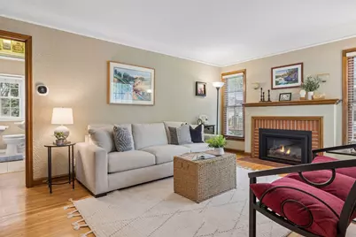 957 Hoyt Avenue W, Saint Paul, MN 55117 - Photo 10