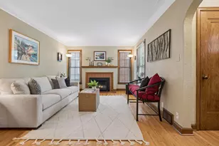957 Hoyt Ave W, Saint Paul, MN 55117 - Photo 8