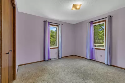 827 10th Avenue SE, Saint Cloud, MN 56304 - Photo 12