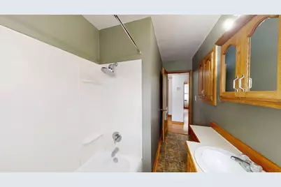813 Pillsbury Avenue, Albert Lea, MN 56007 - Photo 14