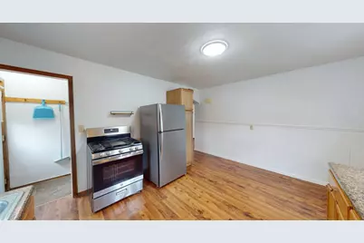 813 Pillsbury Avenue, Albert Lea, MN 56007 - Photo 8