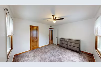 813 Pillsbury Avenue, Albert Lea, MN 56007 - Photo 12