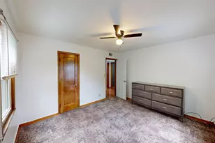 813 Pillsbury Ave, Albert Lea, MN 56007 - Photo 12