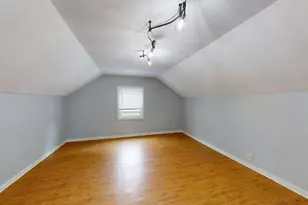 813 Pillsbury Ave, Albert Lea, MN 56007 - Photo 16