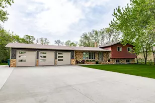 7708 Aquarius Dr, Fargo, ND 58104 - Photo 4