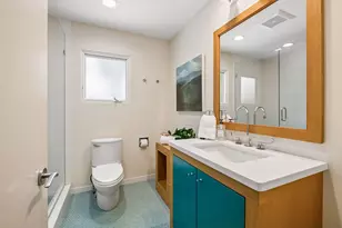 2100 W Lake of the Isles Pkwy, Minneapolis, MN 55405 - Photo 52