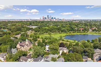 2100 W Lake Of The Isles Parkway, Minneapolis, MN 55405 - Photo 4
