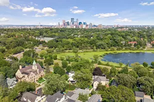 2100 W Lake of the Isles Pkwy, Minneapolis, MN 55405 - Photo 4