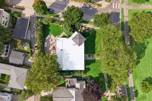 2100 W Lake of the Isles Pkwy, Minneapolis, MN 55405 - Photo 6