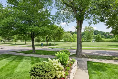 2100 W Lake Of The Isles Parkway, Minneapolis, MN 55405 - Photo 8