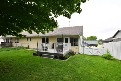 1001 W 6th Street, Zumbrota, MN 55992 - Photo 34