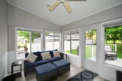 1001 W 6th Street, Zumbrota, MN 55992 - Photo 12