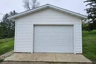 6262 County Rd 4W SW, Alexandria, MN 56308 - Photo 4
