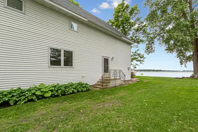 943 Reed Street N, Waterville, MN 56096 - Photo 4