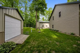 5452 Wildwood Ave, Isle, MN 56342 - Photo 28