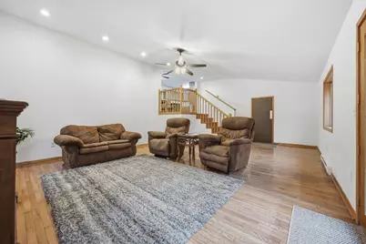 513 N 19 Ave N, Fargo, ND 58102 - Photo 20
